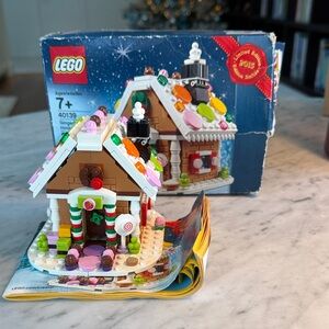 LEGO Festive Gingerbread House- built